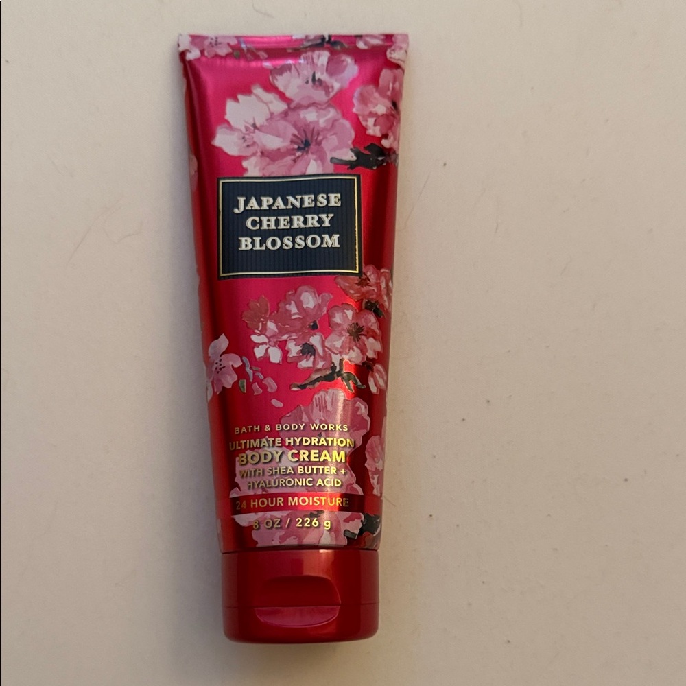 Bath & Body Works Japanese Cherry Blossom Body Cream - Pink Floral